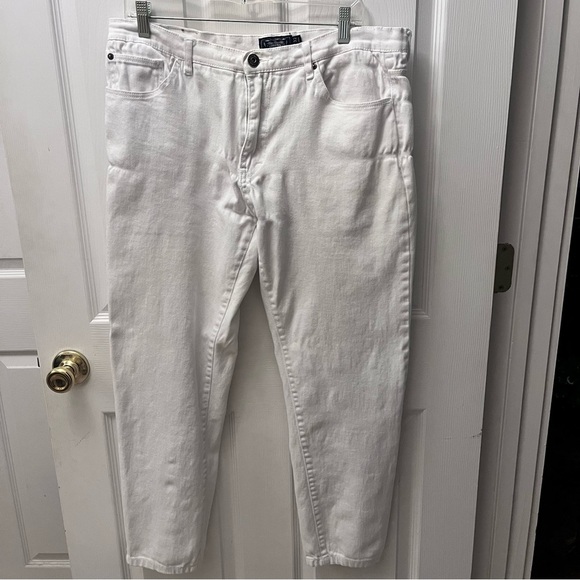 COMPANY 81/White Straight Denim Jeans with Classic Fit - Picture 1 of 6